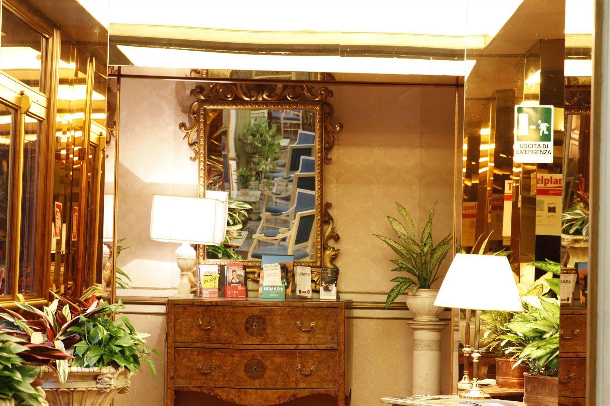 Hotel Eliseo Roma Esterno foto