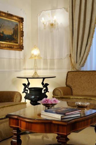 Hotel Eliseo Roma Esterno foto
